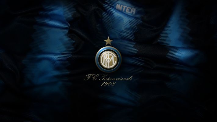 动场上踏出 动场上踏出