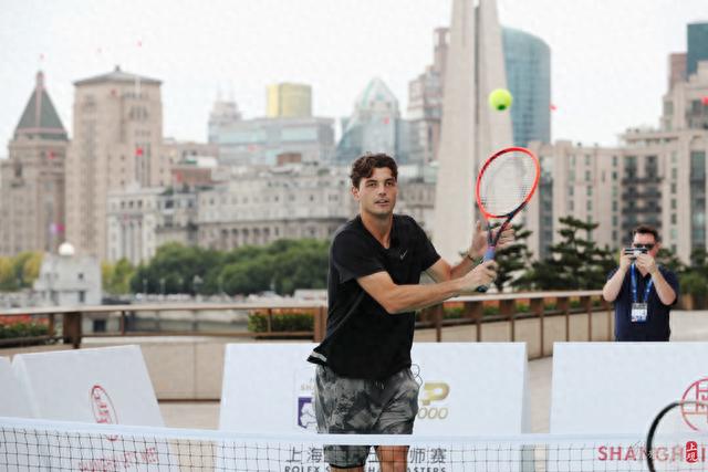 现出的战术 现出的战术