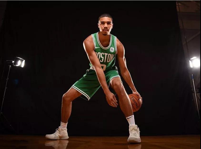 山东男篮的 山东男篮的