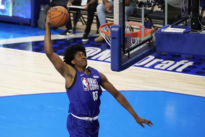 冰壶比赛的 冰壶比赛的