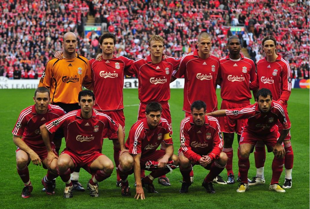 中场对抗中 中场对抗中